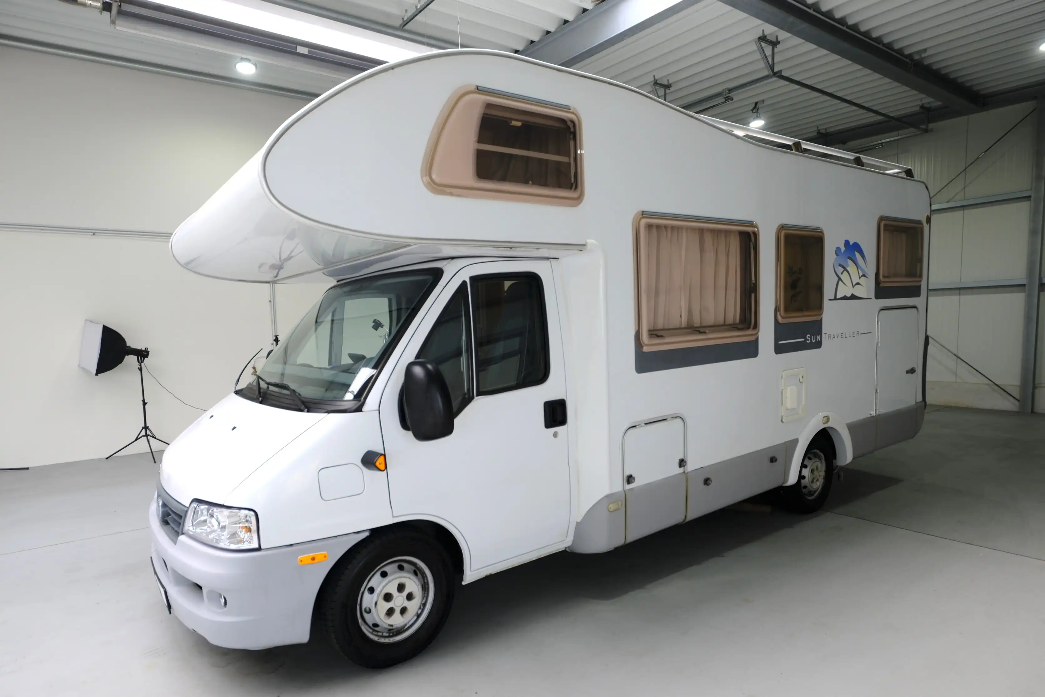 KNAUS Sun Traveller 658 LG